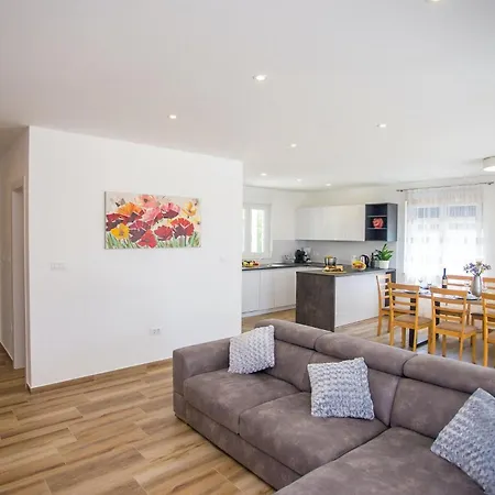 Lemi Holiday home