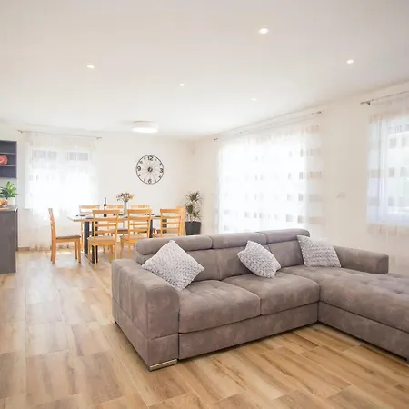Lemi Holiday home *